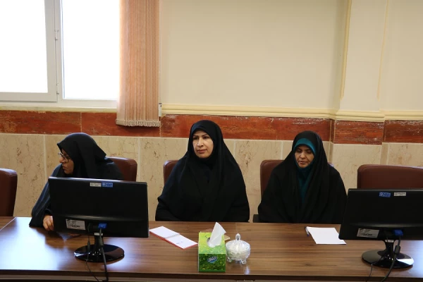 جلسه هماهنگی جشن دانش آموختگی دانشجویان ورودی 93 برگزار گردید 5