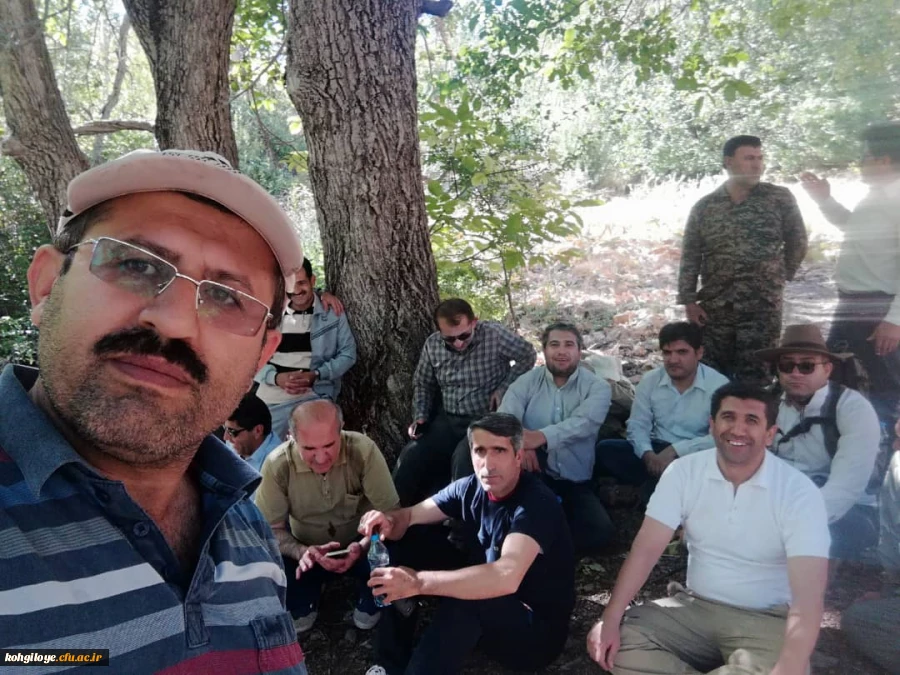 در شهر زیبا و توریستی سی سخت برگزار شد:

کوهنوردی کارکنان دانشگاه فرهنگیان استان کهگیلویه و بویر احمد در کوه دنا
 4