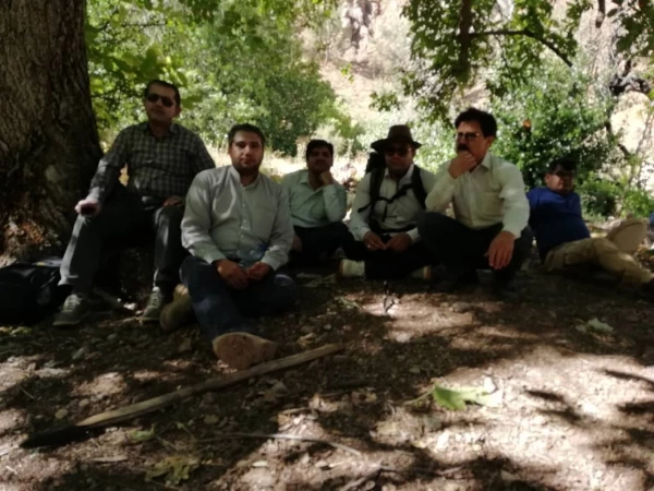 در شهر زیبا و توریستی سی سخت برگزار شد:

کوهنوردی کارکنان دانشگاه فرهنگیان استان کهگیلویه و بویر احمد در کوه دنا
 8