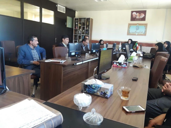 کارگاه آموزشی بررسی بحران های زیست محیطی ایران برگزار گردید 2