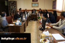 جلسه دکتر خاکی با مسئولین دانشگاه فرهنگیان استان 2