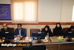 جلسه دکتر خاکی با مسئولین دانشگاه فرهنگیان استان 5