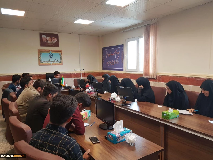 نشست صمیمی دکتر هاشمی با تشکل های دانشجویی 3