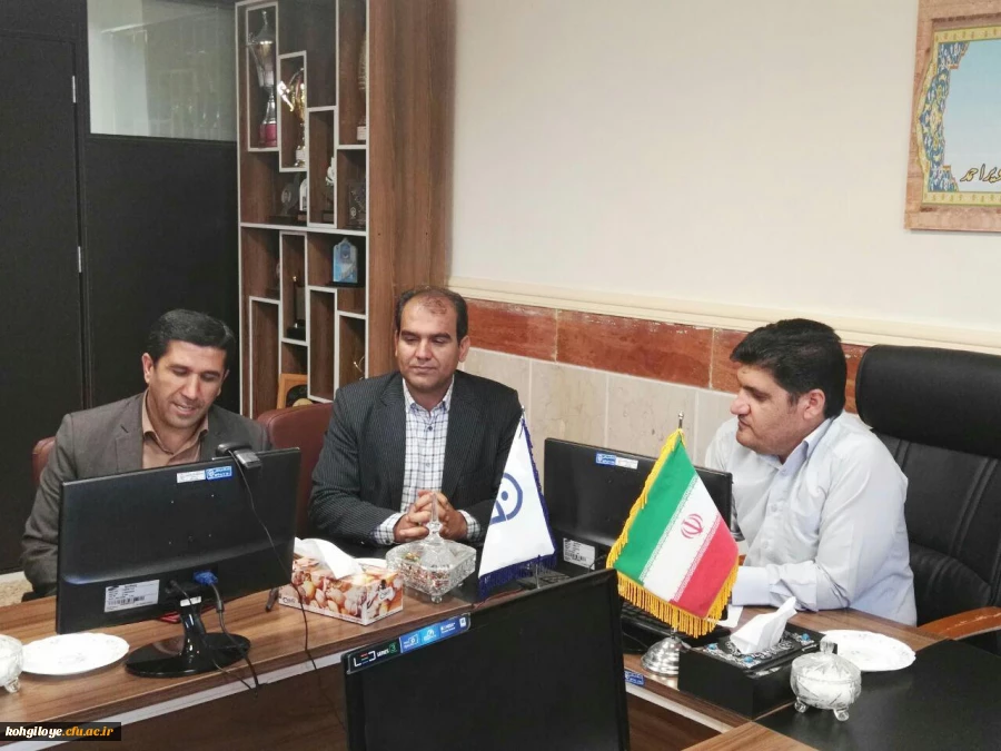 نشست صمیمی دکتر هاشمی با تشکل های دانشجویی 5