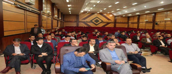 آیین تکریم و معارفه سرپرست جدید پردیس شهید ایزدپناه یاسوج برگزار گردید:

دکتر کرامت نامجو به عنوان سرپرست جدید پردیس شهید ایزدپناه یاسوج منصوب گردید. 5