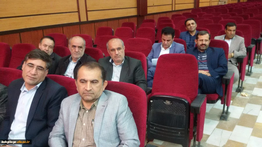 با حضور دکتر هاشمی برگزار گردید:

جلسه هم اندیشی اساتید پردیس شهید ایزدپناه 4