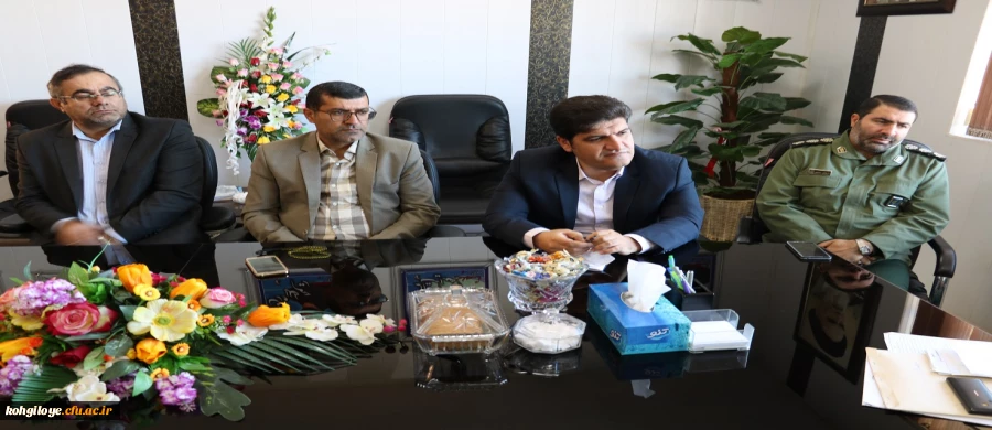 دیدار مسئولان دانشگاه فرهنگیان استان با فرمانده سپاه فتح استان 7