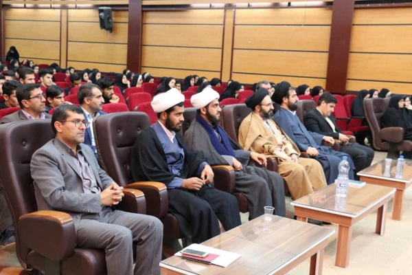 گزارش سفر حجت الاسلام والمسلمین حاج آقا دادگر به دانشگاه فرهنگیان استان کهگیلویه و بویراحمد 3