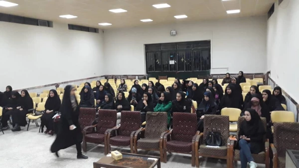 به همت شورای صنفی رفاهی پردیس کوثر برگزار گردید:

جلسه پرسش و پاسخ با حضور مسئولان استانی و پردیس 3