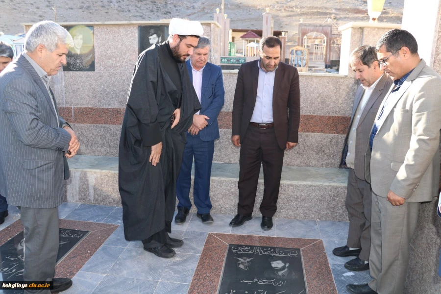 دیدار دانشگاهیان یاسوج با خانواده شهید ایزدپناه 4