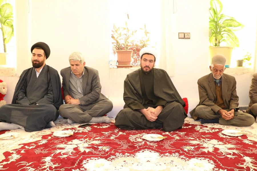 دیدار دانشگاهیان یاسوج با خانواده شهید ایزدپناه 6