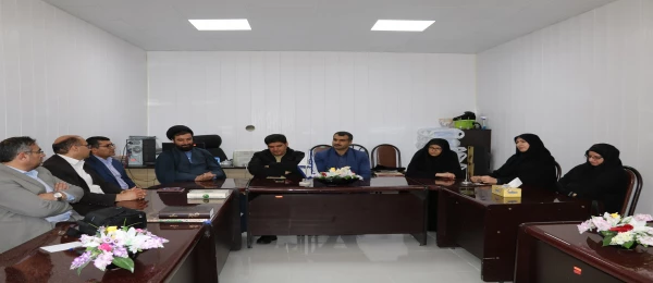 به مناسبت ولادت حضرت فاطمه زهرا (س) و بزرگداشت روز زن

تجلیل از کارکنان پردیس کوثر 2