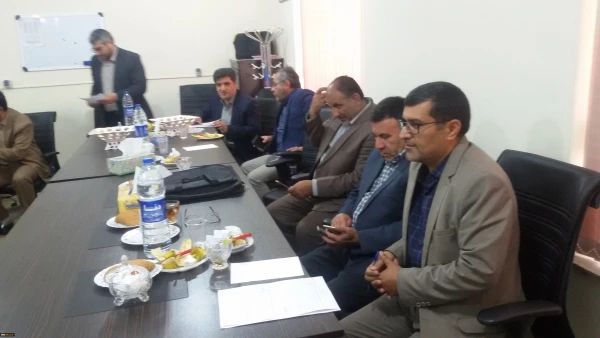 به همت بسیج اساتید دانشگاه فرهنگیان برگزار شد:
جلسه هم اندیشی اعضای بسیج اساتید دانشگاه فرهنگیان استان کهگیلویه و بویراحمد 2