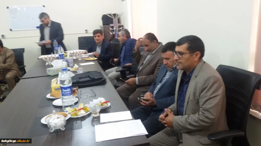 به همت بسیج اساتید دانشگاه فرهنگیان برگزار شد:
جلسه هم اندیشی اعضای بسیج اساتید دانشگاه فرهنگیان استان کهگیلویه و بویراحمد 2