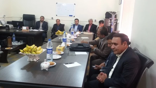 به همت بسیج اساتید دانشگاه فرهنگیان برگزار شد:
جلسه هم اندیشی اعضای بسیج اساتید دانشگاه فرهنگیان استان کهگیلویه و بویراحمد 4