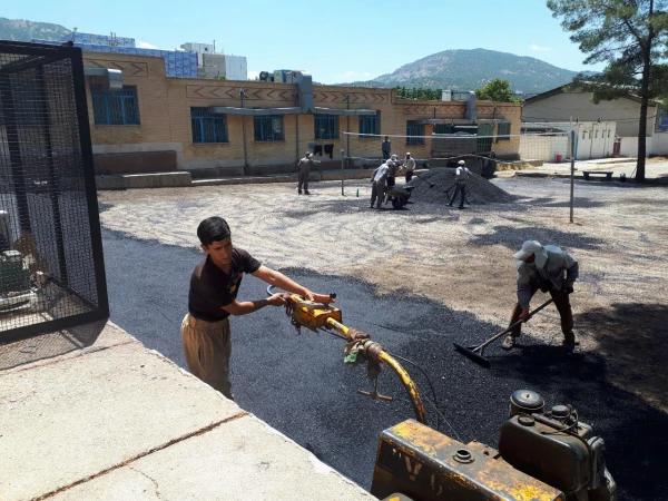 آسفالت محوطه پردیس شهید ایزدپناه 3