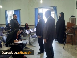 بازدید دکتر هاشمی از روند برگزاری آزمون های پایانی دانشجویان 4