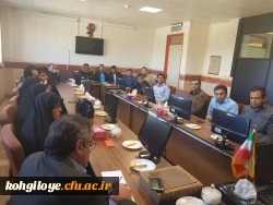 نشست صمیمی نیروهای شرکتی دانشگاه فرهنگیان استان با دکتر هاشمی 8