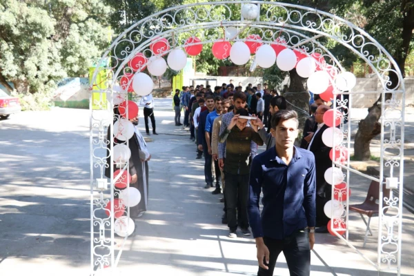 آیین استقبال از دانشجویان جدیدالورود پردیس شهید ایزدپناه یاسوج  11