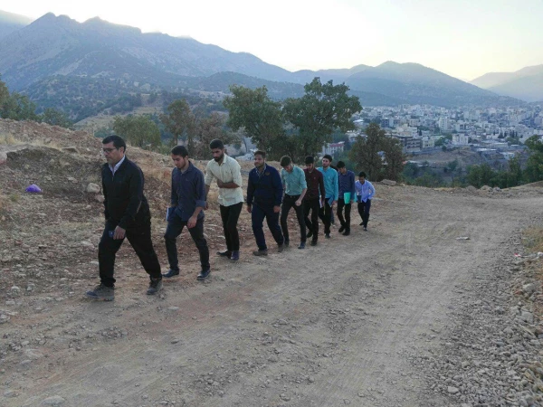 پیاده روی جمعی از دانشجویان پردیس شهید ایزدپناه به تپه نورالشهدا 4