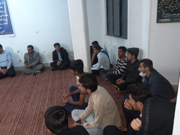 دیدار و نشست صمیمی رئیس دانشگاه با دانشجویان 4