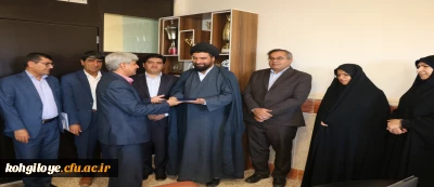 در حاشیه جلسه شورای مدیریت استان برگزار شد:

معارفه معاون امور دانشجویی و توسعه منابع پردیس شهید ایزدپناه