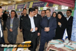 بازدید آیت الله ملک حسینی و استاندار از غرفه دانشگاه فرهنگیان 4