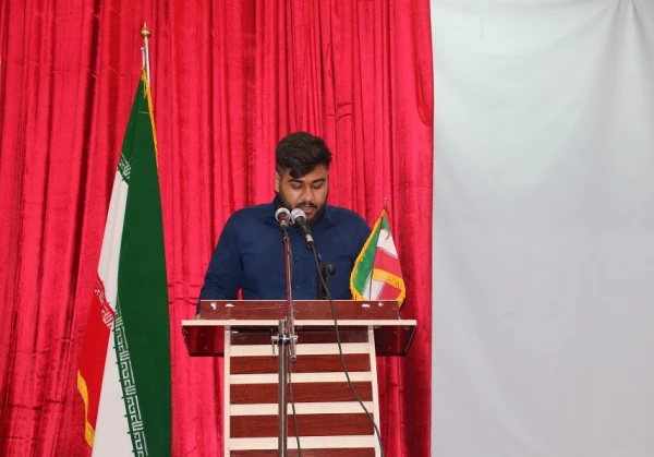 جلسه پرسش و پاسخ دانشجویان پردیس شهید ایزدپناه با مسئولان دانشگاه 4