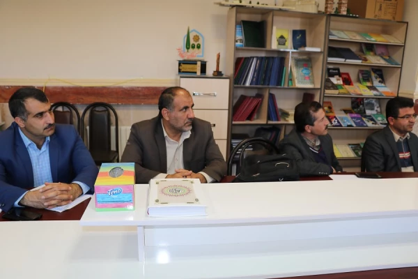 برگزاری کارگاه جستجوی پیشرفته مقالات در پایگاه های علمی 5