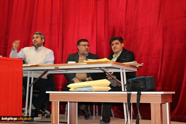 بازدید دکتر هاشمی از حوزه امتحانی پردیس شهید ایزدپناه 6