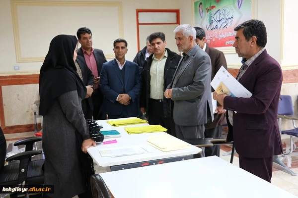 بازدید مدیرکل اداره آموزش و پرورش استان از فرایند مصاحبه مهارت آموزان ماده 28 4