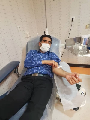 اهدای خون مسئولان و کارکنان دانشگاه فرهنگیان استان  3