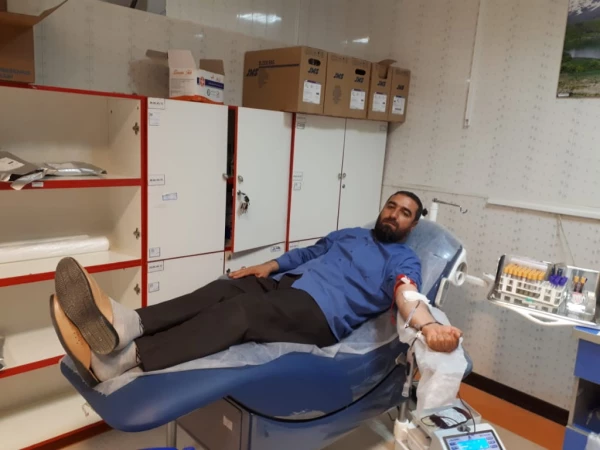 اهدای خون مسئولان و کارکنان دانشگاه فرهنگیان استان  6