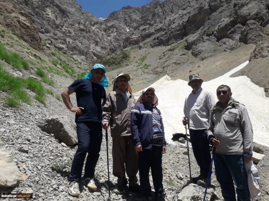 به منظور ایجاد روحیه نشاط و شادابی انجام شد:
کوهپیمایی جمعی از کارکنان دانشگاه فرهنگیان استان در ارتفاعات دنا 2