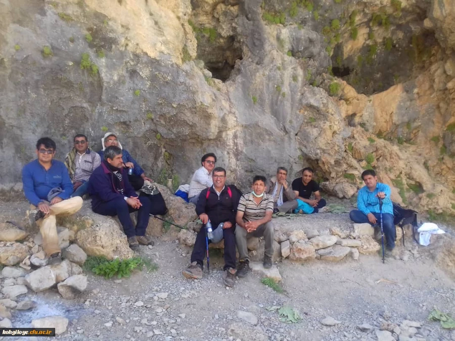 به منظور ایجاد روحیه نشاط و شادابی انجام شد:
کوهپیمایی جمعی از کارکنان دانشگاه فرهنگیان استان در ارتفاعات دنا 2