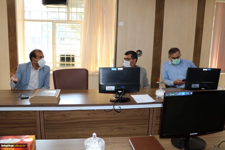 برگزاری جلسه تصمیم گیری صندوق تعاونی کارکنان دانشگاه 4