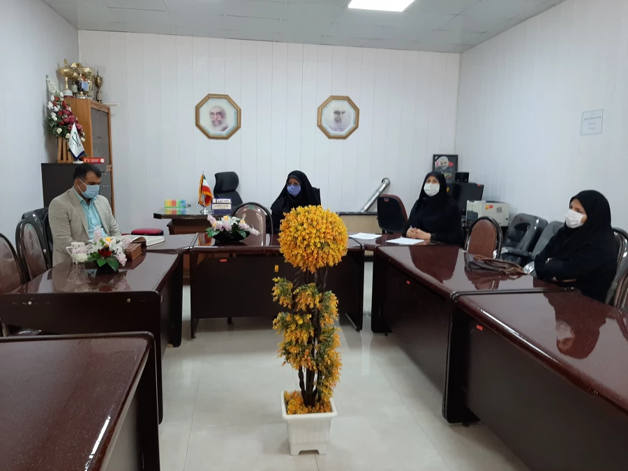 جلسه کمیته فرهنگی پردیس کوثر در نیمسال اول تحصیلی 1400-1399 3