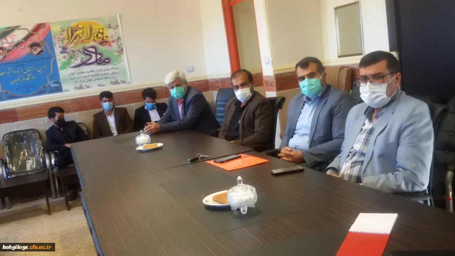  هم زمان با سراسر کشور انجام شد:
 برگزاری آیین استقبال از نو دانشجو معلمان دانشگاه فرهنگیان در پردیس شهید ایزدپناه یاسوج  2