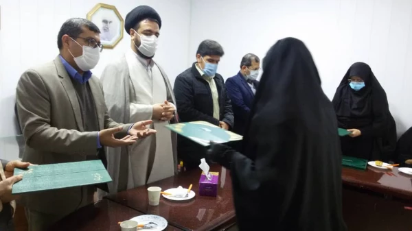 تجلیل از بانوان شاغل در دانشگاه فرهنگیان استان  11