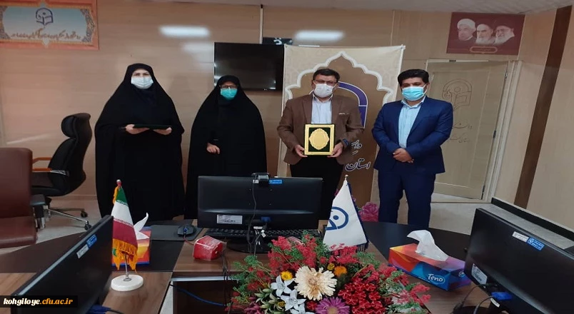 مراسم بزرگداشت مقام معلم و استاد و دهه سرآمدی آموزش در دانشگاه فرهنگیان استان  2