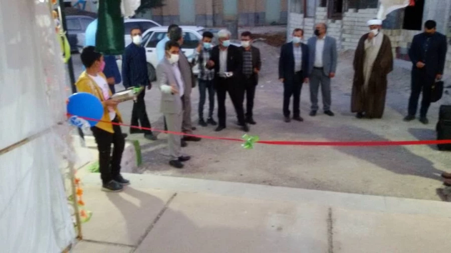 در پی آغاز حضوری شدن کلاس های درسی انجام شد: 

آیین استقبال نمادین از دانشجومعلمان دانشگاه فرهنگیان درسال جدید 2