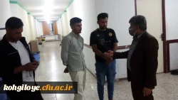 در پی آغاز حضوری شدن کلاس های درسی انجام شد: 

آیین استقبال نمادین از دانشجومعلمان دانشگاه فرهنگیان درسال جدید 2