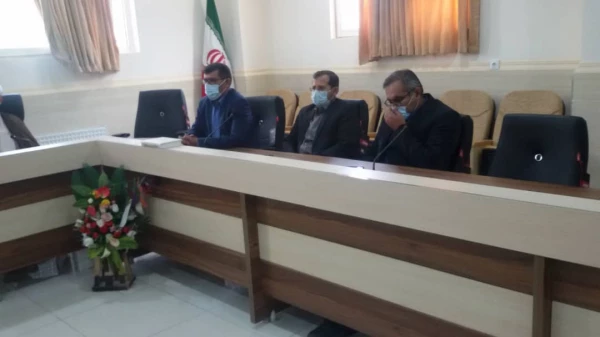 به مناسبت شهادت مولای متقیان انجام شد:

دیدار هیئت رئیسه دانشگاه فرهنگیان با امام جمعه مرکز استان 2