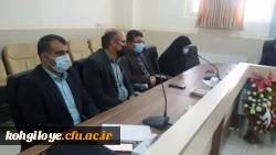 به مناسبت شهادت مولای متقیان انجام شد:

دیدار هیئت رئیسه دانشگاه فرهنگیان با امام جمعه مرکز استان 2