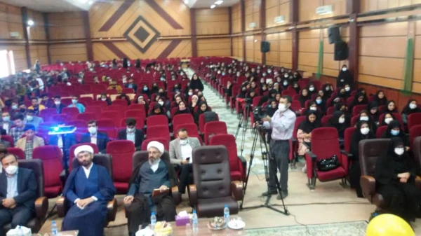 با حضور مقام ارشد اجرایی استان برگزار شد:

آیین بزرگداشت هفته مقام معلم و استاد در دانشگاه فرهنگیان استان کهگیلویه و بویراحمد 2