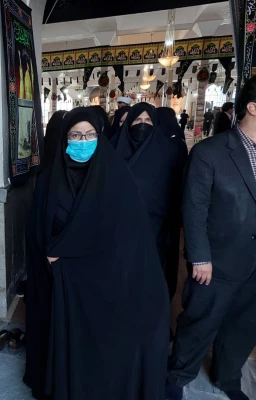 به مناسبت گرامیداشت هفته دولت و یاد و خاطره شهیدان رجایی و باهنر انجام شد:

حضور دانشگاهیان دانشگاه فرهنگیان استان در مراسم عطرافشانی گلزار شهدا 2