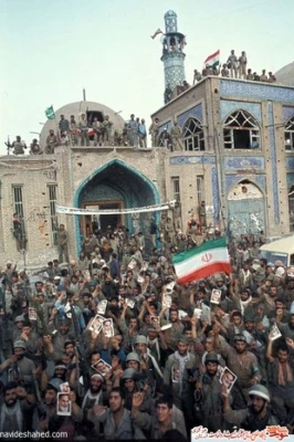 هفته دفاع مقدس بر تمام مردم سرفراز ایران به ویژه حافظان حریم انقلاب و ولایت و پیشکسوتان عرصه جهاد و شهادت گرامی باد. 3