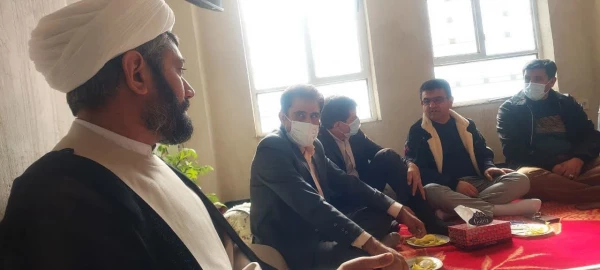 دیدار مسئولان و کارکنان دانشگاه فرهنگیان با خانواده شهید خسروانی 10