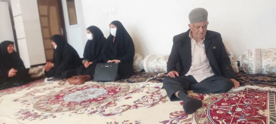 دیدار مسئولان و کارکنان دانشگاه فرهنگیان با خانواده شهید خسروانی 11