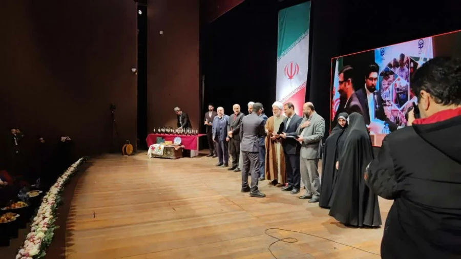 کسب رتبه اول جشنواره کشوری اقوام توسط دانشجومعلمان دانشگاه فرهنگیان استان کهگیلویه و بویراحمد
 2